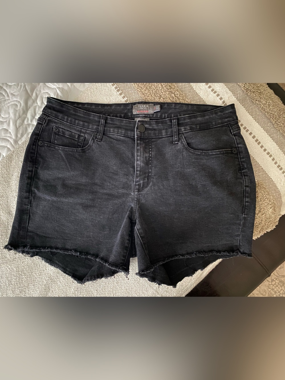 Torrid Black Frayed Hem Denim Shorts Size 12